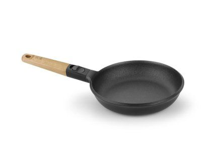 pánev d28cm MARKET, rukojeť přír.dřevo, litina